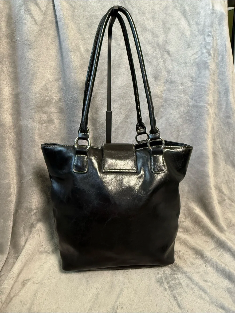 The Unbranded Brand faux leather